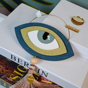 Eyes talk lucky charm 3